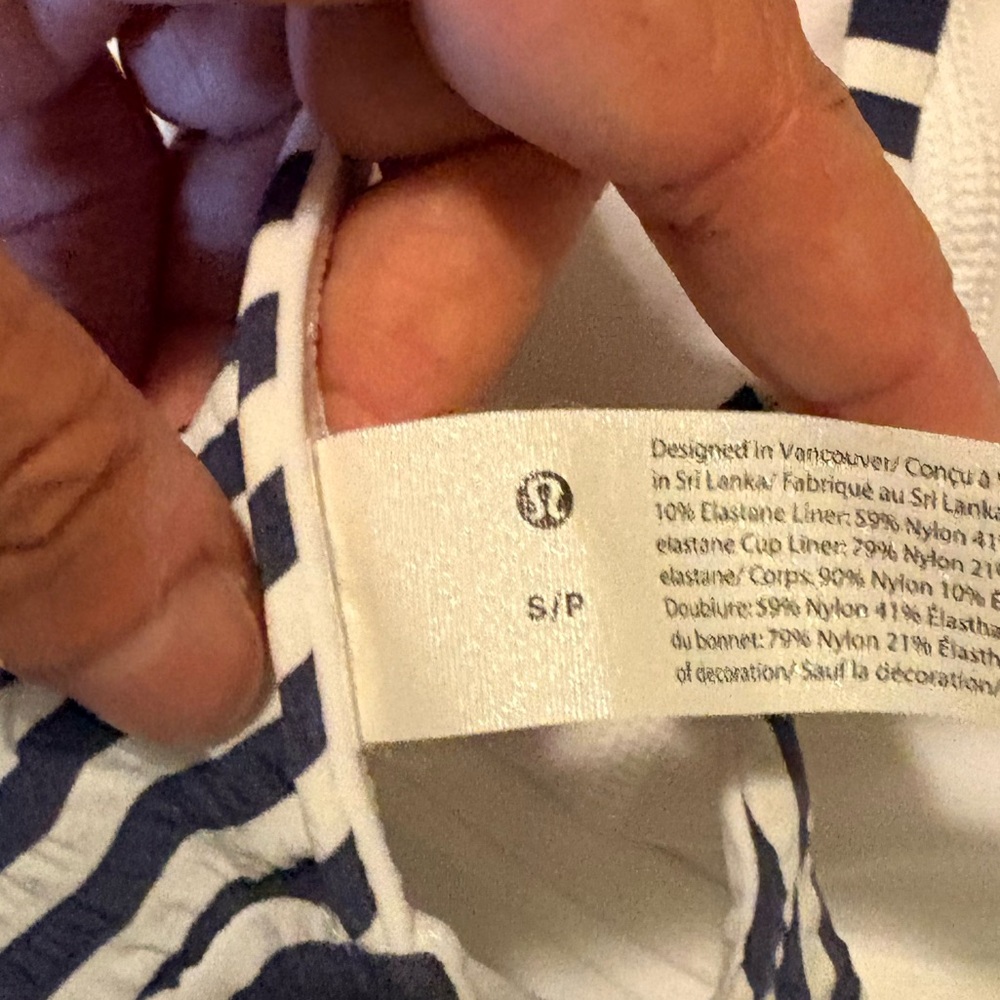 Lululemon Waterside swim S - Picture 3 of 3
